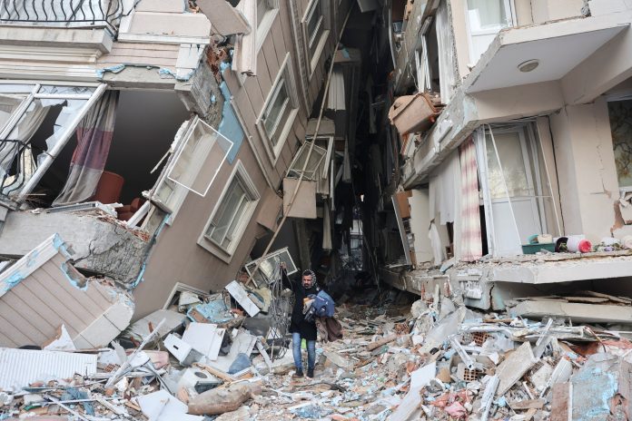 Bukan Haarp, Penyebab Gempa Turki dan Suriah yang Tewaskan Ribuan Orang